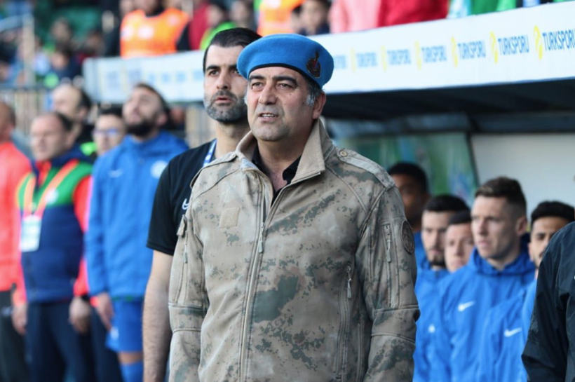 Ünal Karaman'ın Çaykur Rizespor'undan İdlib şehitleri için anlamlı hareket - Resim: 1