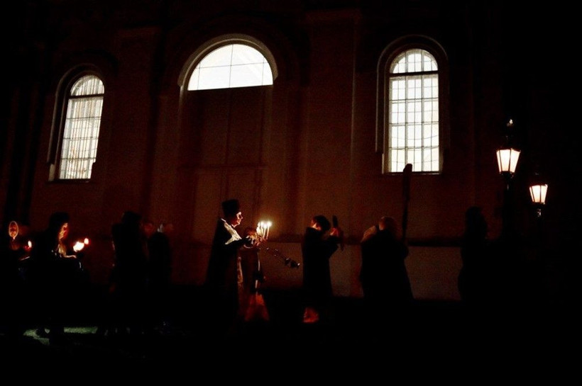 Koronavirüse önlem almayan Belarus'ta Paskalya'dan şok görüntüler - Resim: 4