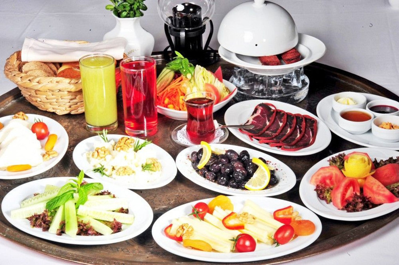 Sahura kalkmak metabolizmayı güçlendiriyor peki sahurda ne yemeli? - Resim: 4