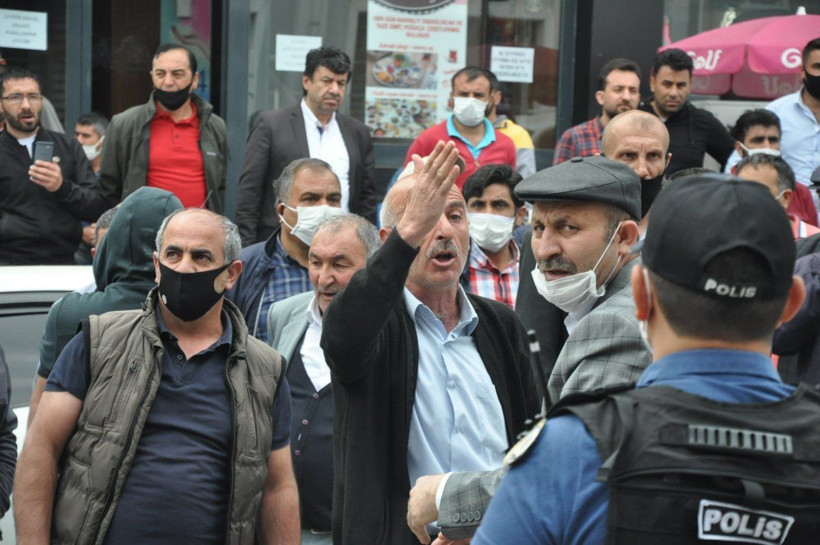 Kars'ta büyük gerginlik halk ayaklandı kayyum kayyum sloganları - Resim: 3