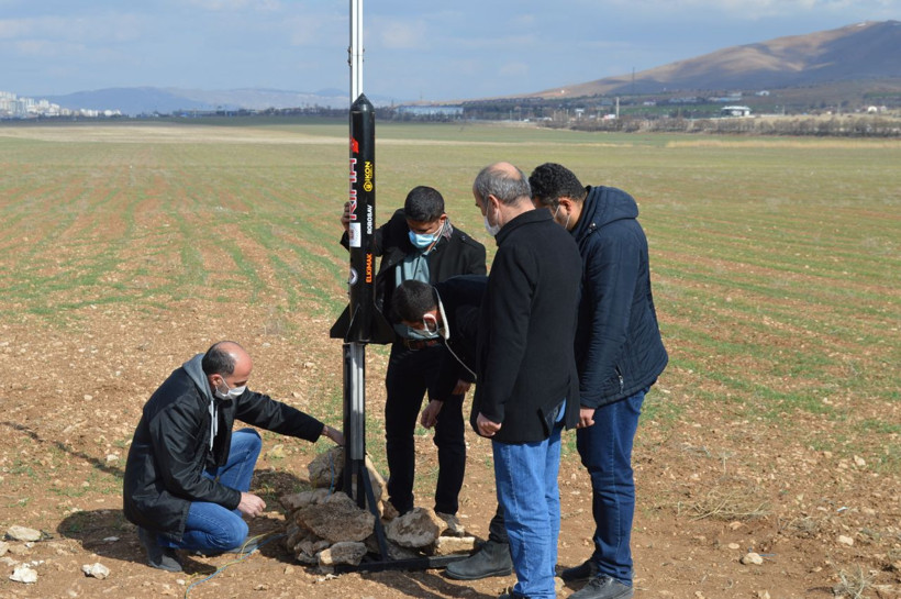 Elazığ'da üniversite öğrencisi geliştirdi! 'Roketimsi insansız hava aracı' testi geçti - Resim: 2