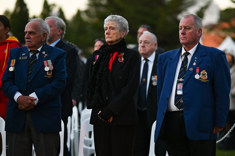 Anzak Koyu'nda sessiz 'Şafak Ayini' Koronavirüs önlemleri altında 106. yıl anması - Resim: 4
