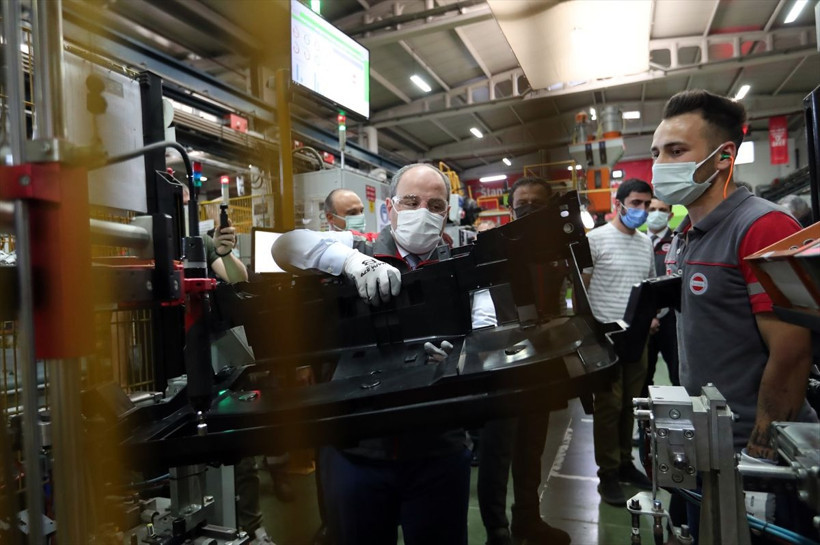 TOGG'un yerli kokpit tasarımı ve üretimini yapıyor tesislerden çarpıcı görüntüler - Resim: 3