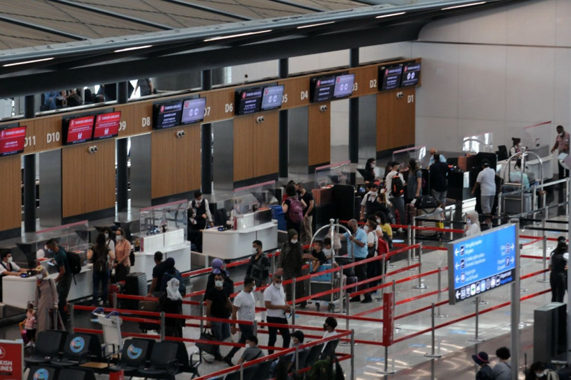 İstanbul Havalimanı'nda bayram hareketliliği başladı - Resim: 2