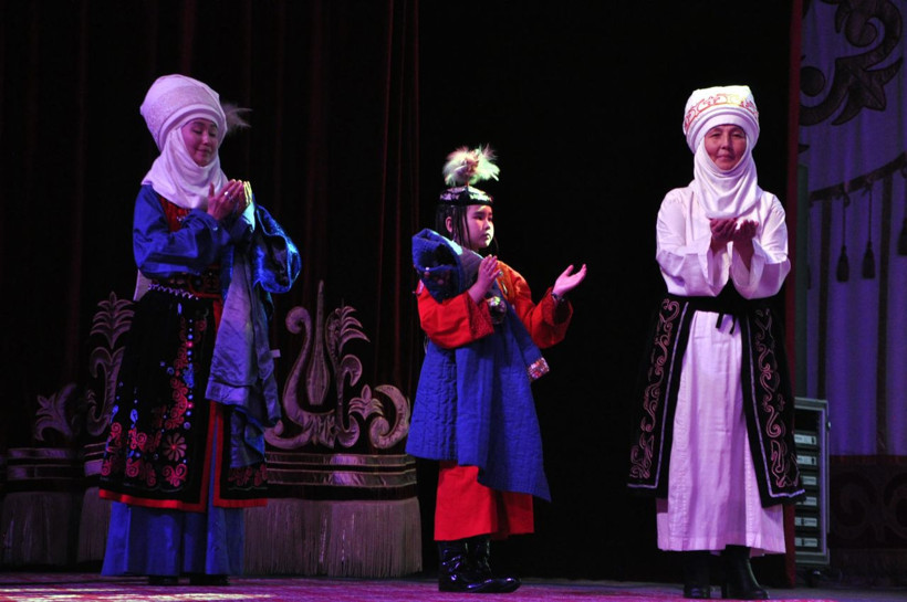 Dünya Başörtüsü Günü kadınlar tarafından defileyle kutlandı - Resim: 2