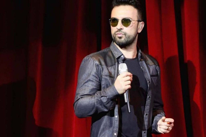 Tarkan'ın yeni tarzı görenleri hayrete düşürdü! Öyle bir isme benzetildi ki... - Resim: 2