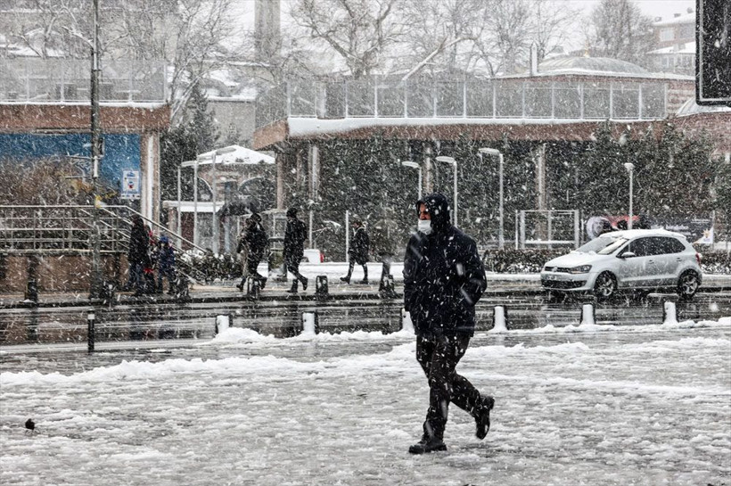 Hava buz kesecek kar bugün başlıyor! Meteoroloji'den hava durumu açıklaması İstanbul, Antalya, Bursa... - Resim: 1