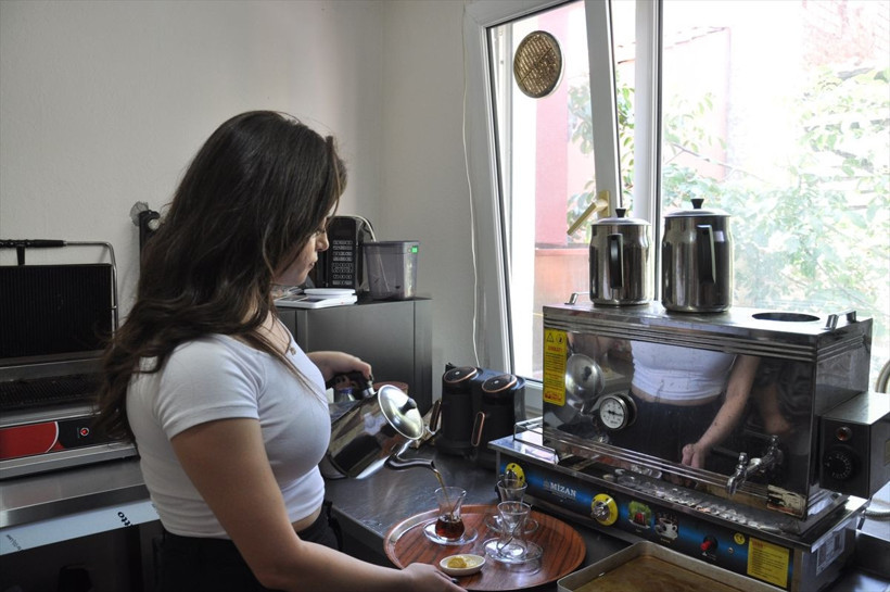 Eskişehirli engelli genç kadın hayallerine İŞKUR sayesinde kavuştu... - Resim: 4