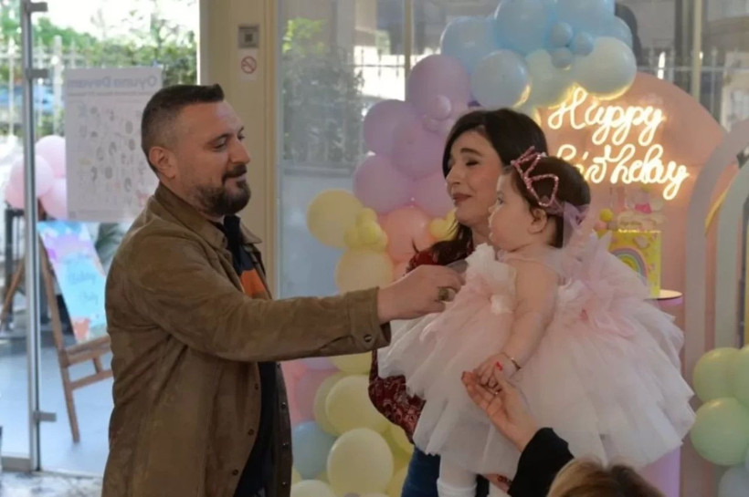 Gonca Vuslateri'den olay annelik itirafı! "İnsanı terbiye eder" - Resim: 4