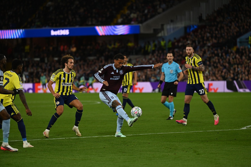 6-0 biten Aston Villa-Fenerbahçe maçı dünya basınında! Atılan manşetlere bakın... - Resim: 4