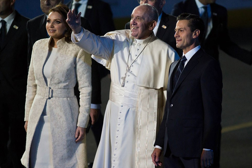 Papa Franciscus'un Meksika'da zor anları! - Resim: 4