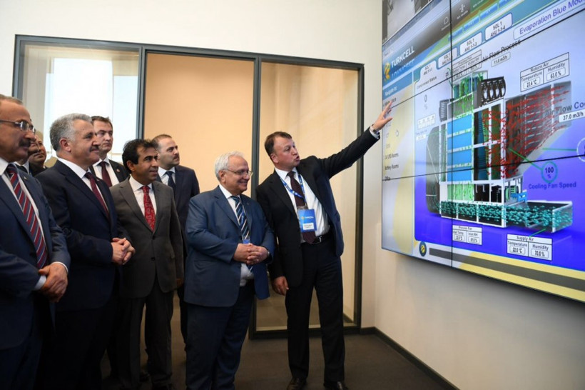 Ulaştırma Bakanı Arslan'a doğum günü sürprizi! - Resim: 3