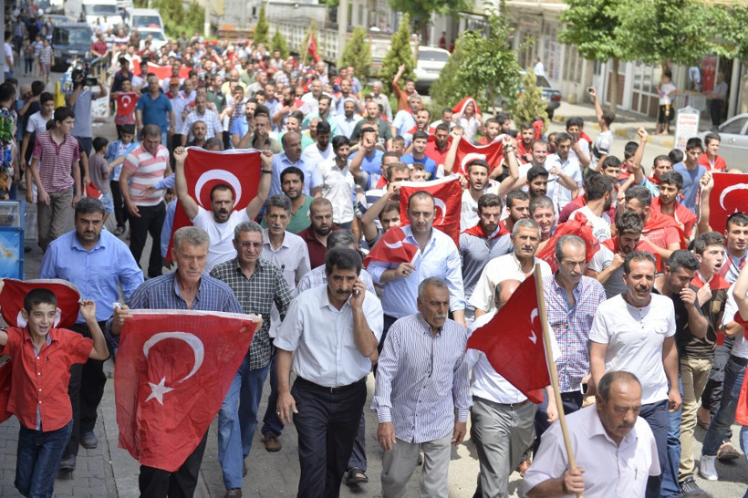 Bir ilçe ayaklandı! Haberi alan oraya koştu! - Resim: 2