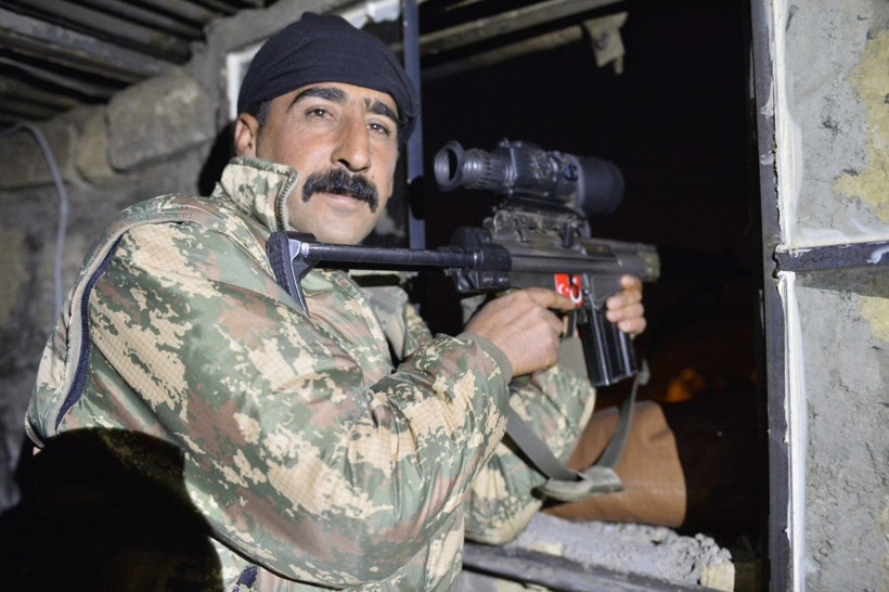 Yeni yıla  elleri tetikte giriyorlar - Resim: 4