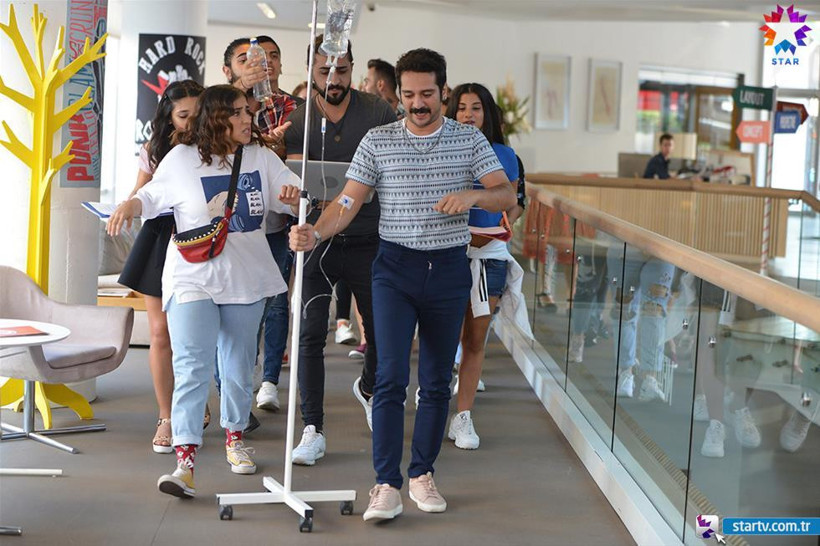 Erkenci Kuş'da şok ayrılık! Yeni bölümde olmadığını resmen duyurdu - Resim: 2