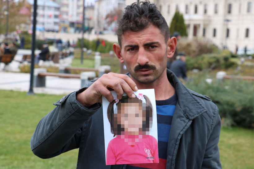 Televizyonda tanıştığı kocasını bırakıp, internette tanıştığı kişiyle kaçtı - Resim: 4