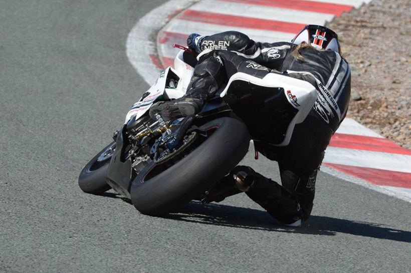 Danimarkalı kadın motosiklet pilotu feci şekilde öldü - Resim: 3