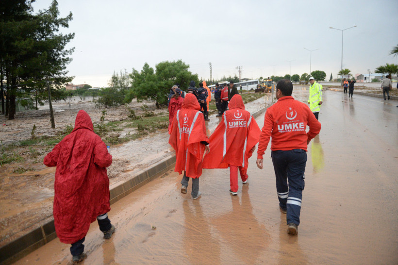Kilis'te yaşanan sağanak, sele neden oldu - Resim: 1
