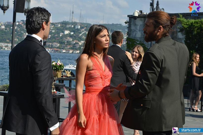 Erkenci Kuş'ta olay ayrılık! Senaryo sil baştan mı değişiyor? - Resim: 4