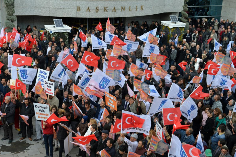 Melih Gökçek'i böyle karşıladılar - Resim: 4