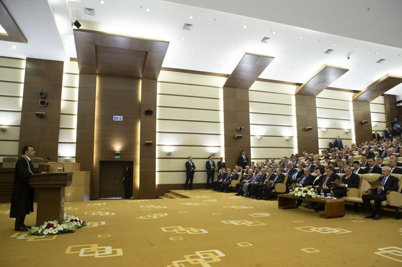 Cumhurbaşkanı Erdoğan ve Kemal Kılıçdaroğlu törende tokalaştı! - Resim: 2