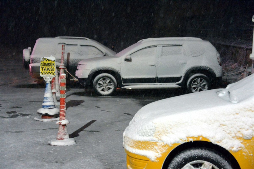 Meteoroloji uyarmıştı! Kırklareli'nde beklenen kar geldi - Resim: 2