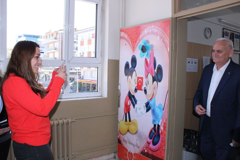 Binali Yıldırım’a benzerliği ile tanınan Zekeriya Yetkin'i görenler şaşıp kaldı - Resim: 3