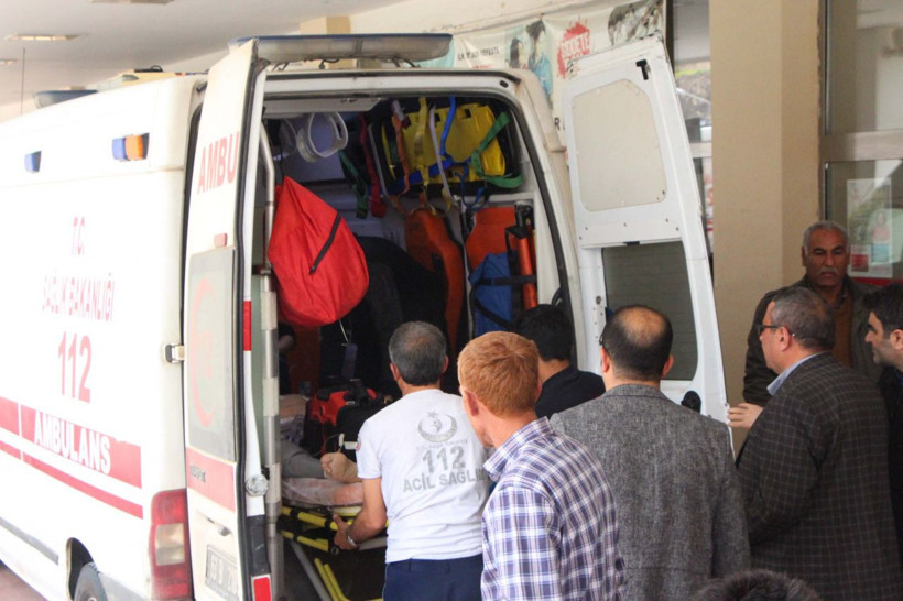 Şanlıurfa'da seçime değil sanki savaşa gidildi 25 yaralı - Resim: 3