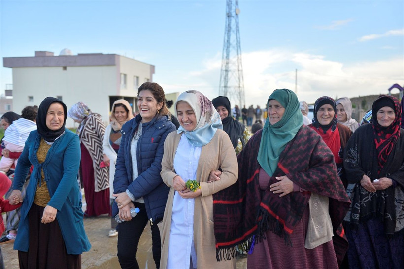 Mahallenin geliniydi! Mardin'de seçime girdi muhtar seçildi - Resim: 3