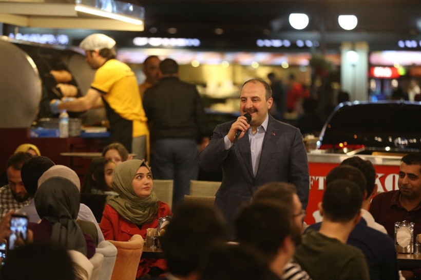 Bakan Mustafa Varank gençlerin Twitter’dan sahur davetini kırmadı - Resim: 2