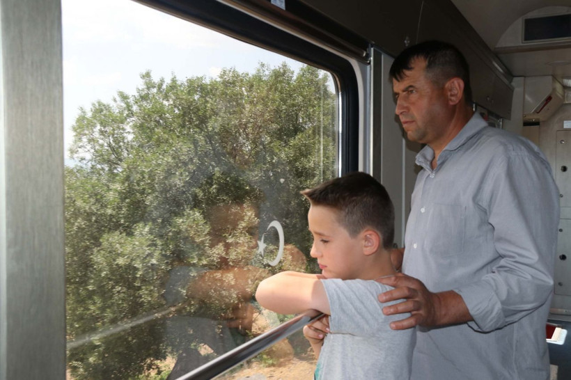 Van Gölü Ekspresi'ne vatandaşların ilgisi devam ediyor - Resim: 2