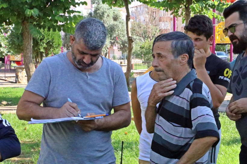 Yaşlı adam camide abdest alırken hırsızın hedefi oldu - Resim: 1