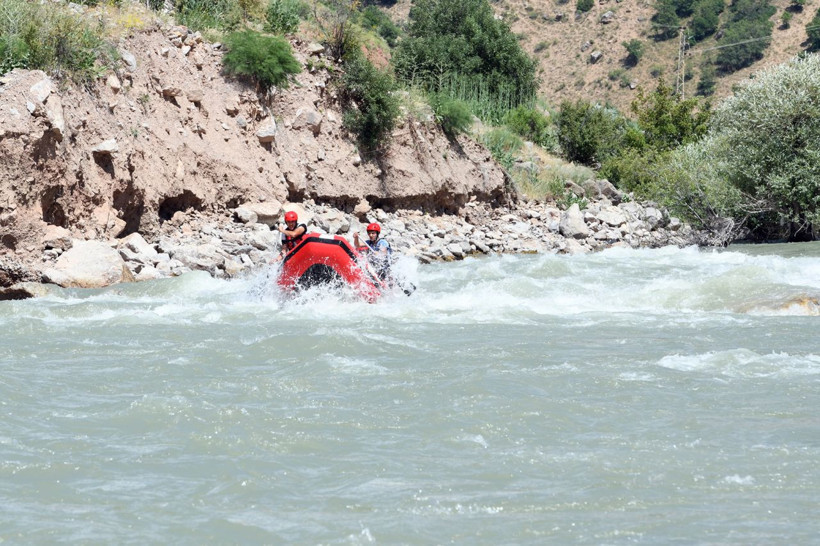 Başkan açıkladı! Çatak'ta rafting sezonu başladı - Resim: 2