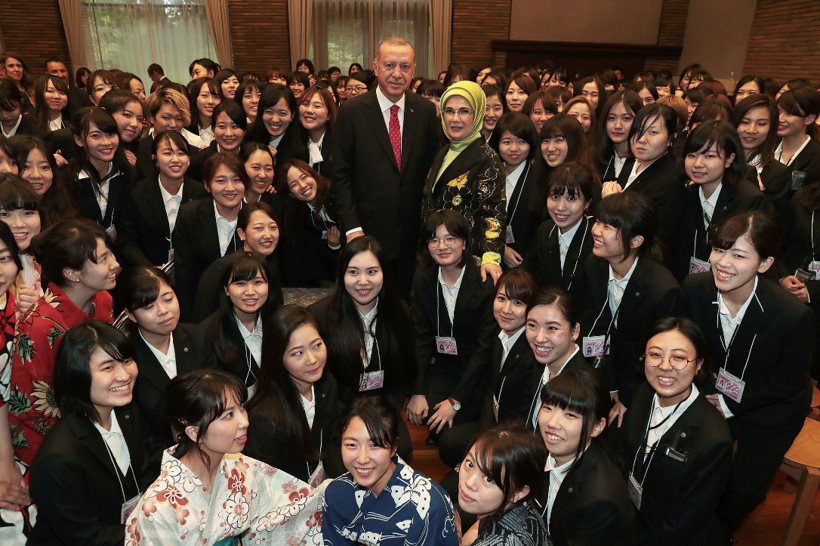 Cumhurbaşkanı Erdoğan'ın çay seremonisinde tebessüm ettiren anları - Resim: 3