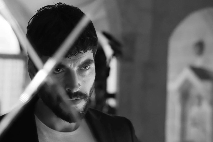 Hercai'nin Miran karakteri Akın Akınözü'n askerlik paylaşımıyla olay oldu - Resim: 2