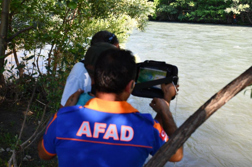Tunceli'de Munzur Çayı'na düşerek kaybolan gencin cesedi bulundu - Resim: 2