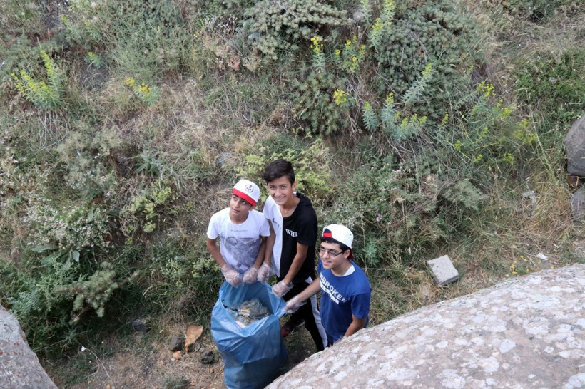 İşinden istifa etti fidan dikmeye başladı - Resim: 3