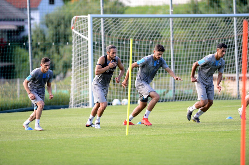 Trabzonspor'da Abdülkadir Ömür'ün imdadına Ahmet Ağaoğlu yetişti - Resim: 1