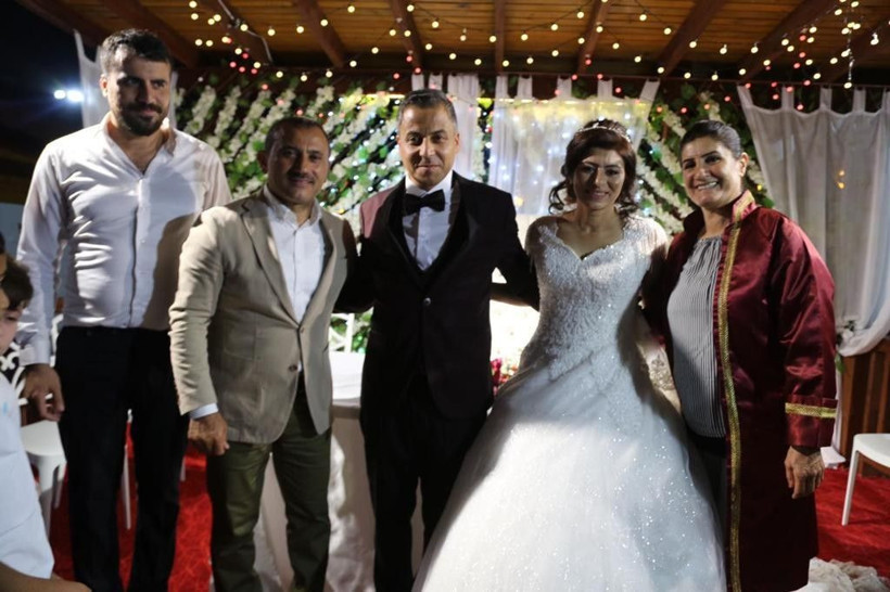 Tunceli Valisinin makam arabası gelin arabası oldu - Resim: 3