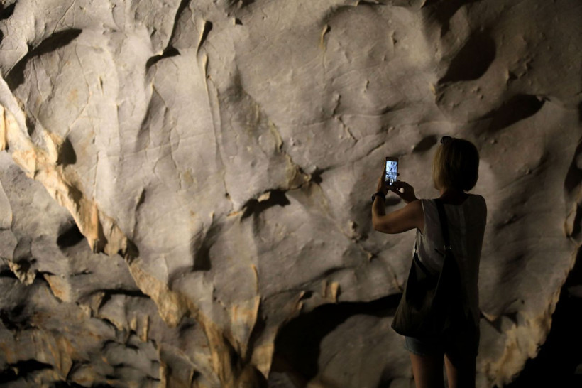 Antalya'daki Karain mağarasında bakın binlerce yıllık ne bulundu? - Resim: 3