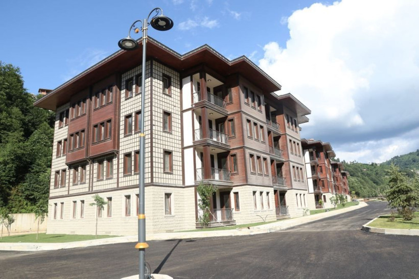 Rize mimarisinde yapılan konutları Erdoğan açacak - Resim: 1