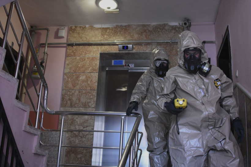 Konya'da 5 katlı apartmanda geniz yakan koku paniği - Resim: 4