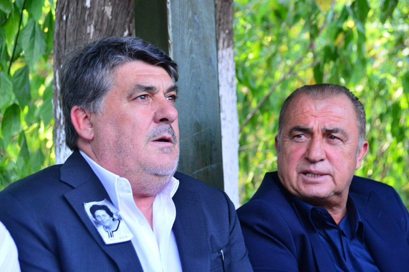 Serdal Adalı'nın annesi son yolculuğuna uğurlandı - Resim: 2