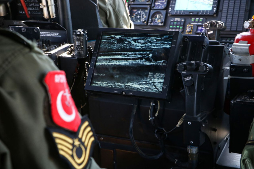 Antalya'da helikopterli trafik denetiminde sürücülere 30 sürücüye ceza - Resim: 1