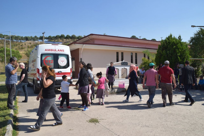 Balıkesir'de 98 öğrenci kaşıntı şikayetiyle tedavi altına alındı - Resim: 1