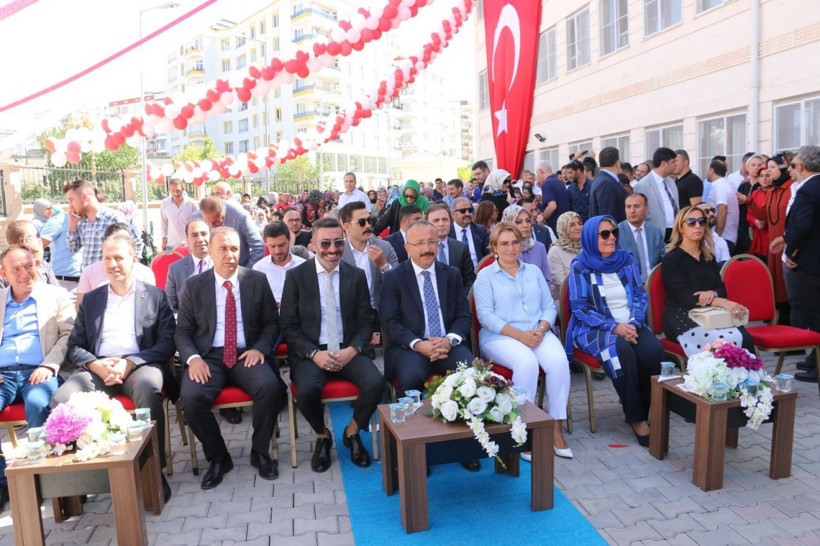 Hakan Altun'dan örnek davranış! Babasının adına bakın ne yaptırdı - Resim: 4