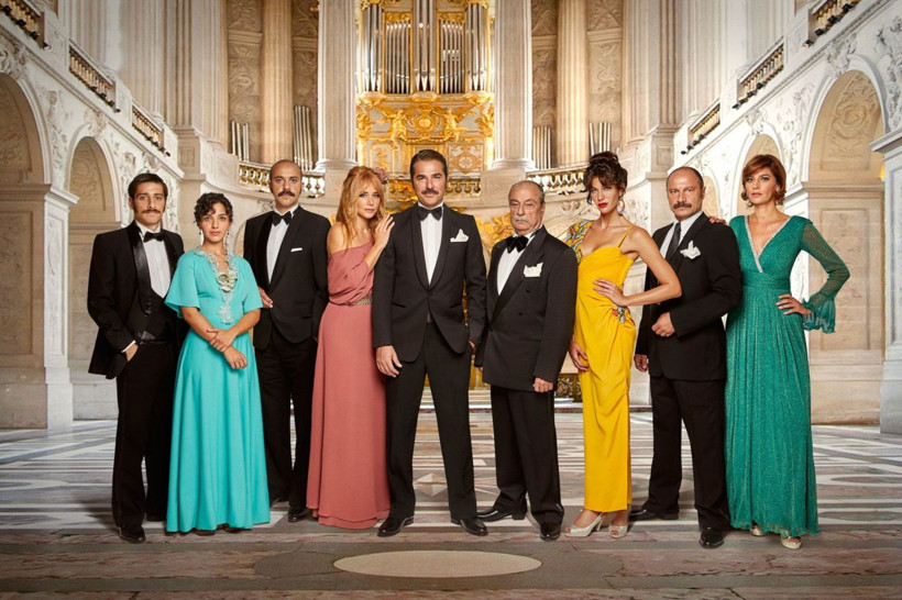 Kurşun dizisinin Gülce’si Berrak Tüzünataç’ın yeni mesleği hayranlarını şaşırttı - Resim: 3