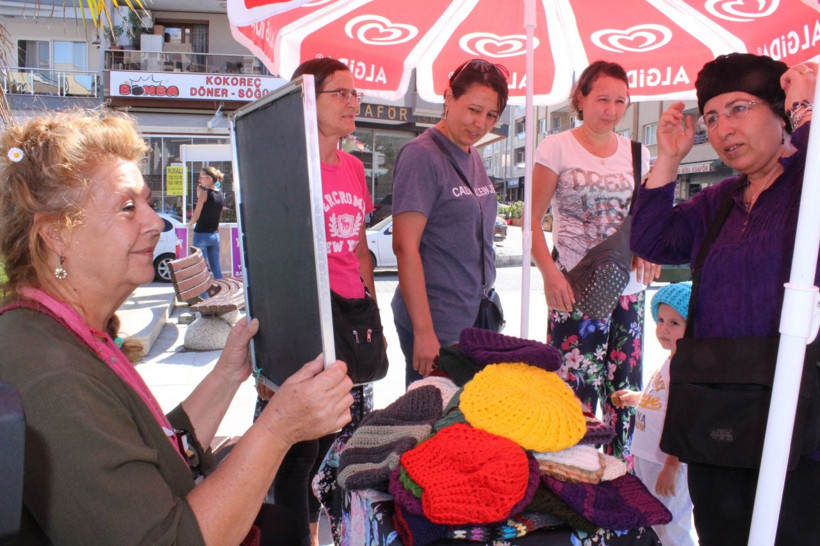 Oyuncu Fatma Belgen pazarlarda bere satıyor: 'Ben nefsimi yenmek istiyorum' - Resim: 2