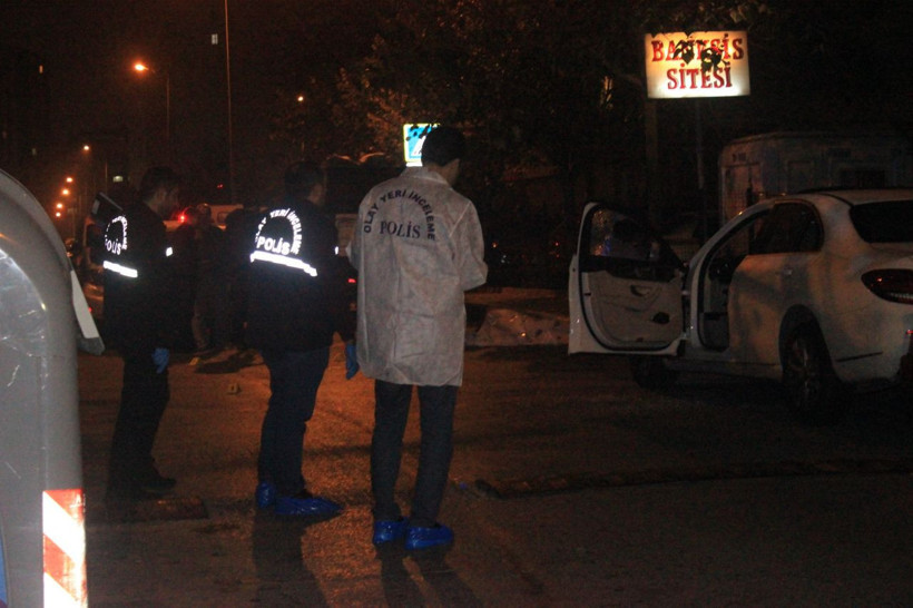 Boşandığı eşi ve doktor arkadaşını öldürüp intihar etti: 3 ölü - Resim: 3