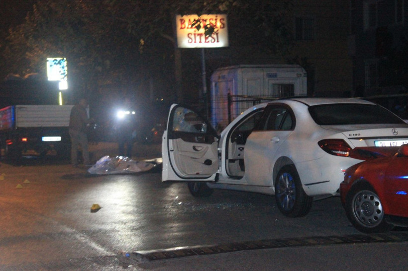 Boşandığı eşi ve doktor arkadaşını öldürüp intihar etti: 3 ölü - Resim: 4